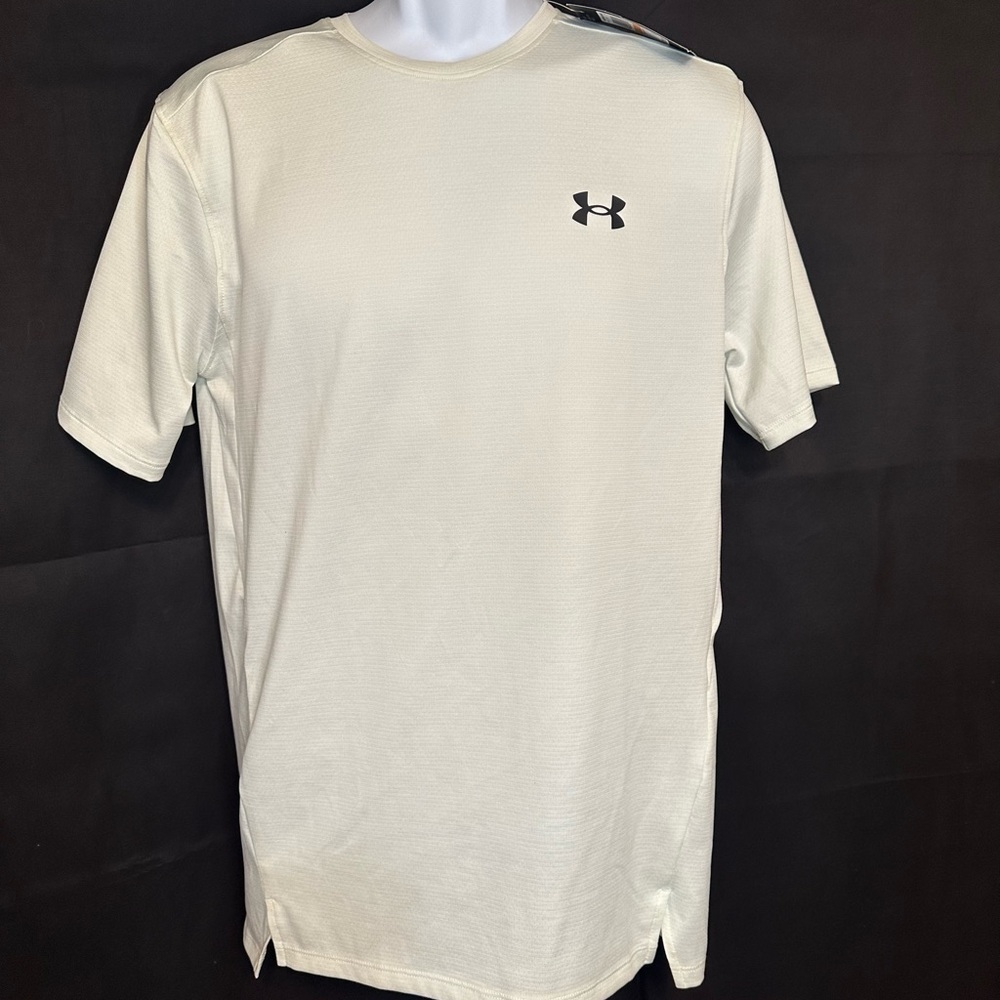 Under Armour Tech Vents Loose Fit - Light Cream